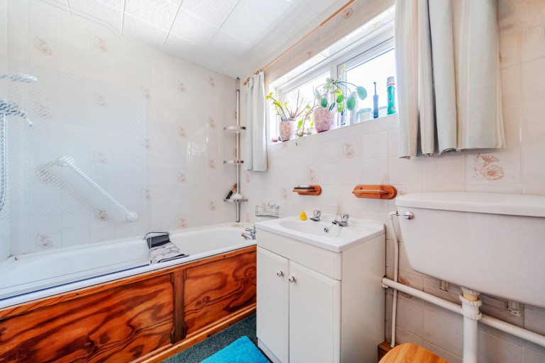 Images for The Chantrys, Farnham, Surrey