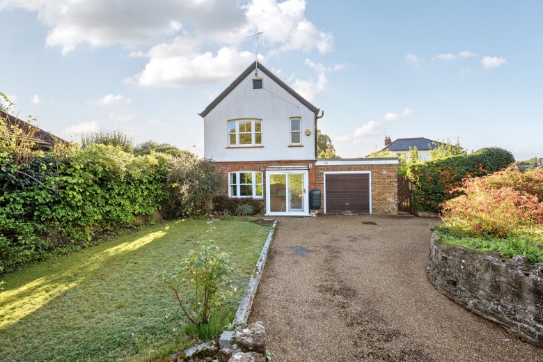 Click the photo for more details of Busbridge Lane, Busbridge, Godalming, Surrey