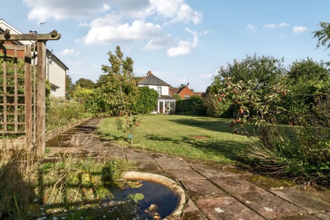 Click the photo for more details of Busbridge Lane, Busbridge, Godalming, Surrey