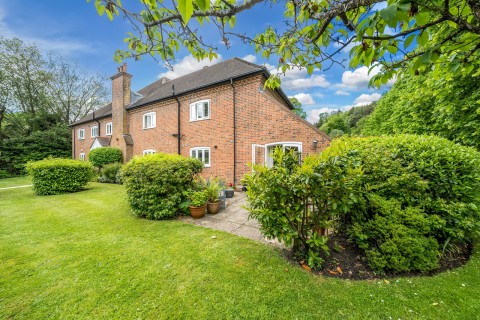 Click the photo for more details of The Evergreens, Hambledon Park, Hambledon, GU8