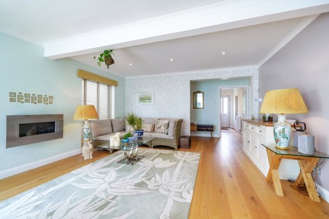 Click the photo for more details of Ham Lane, Elstead, GU8