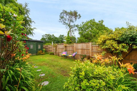 Click the photo for more details of Woodside Road, Chiddingfold, GU8