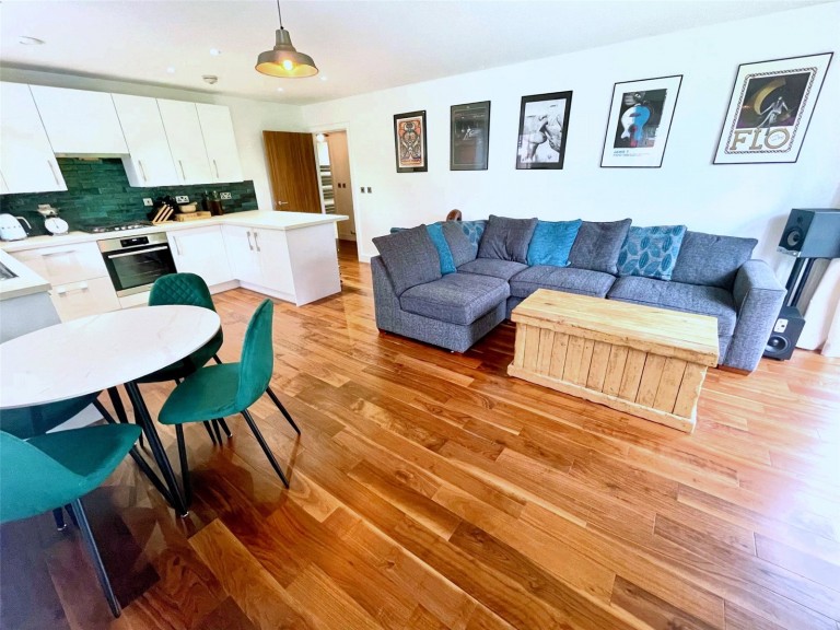 Images for Weyview Gardens, Godalming, GU7