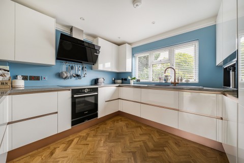 Click the photo for more details of Binscombe Lane, Godalming, Surrey