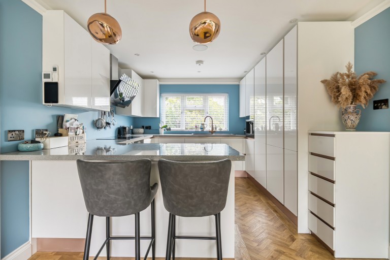 Images for Binscombe Lane, Godalming, Surrey