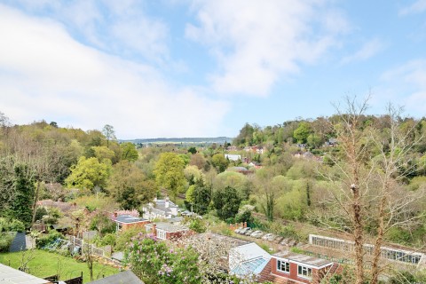 Click the photo for more details of Coopers Rise, Godalming, GU7