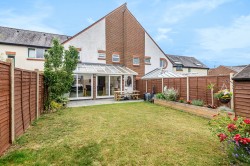 Images for Stonepit Close, Godalming, GU7