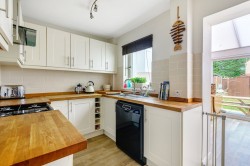 Images for Stonepit Close, Godalming, GU7