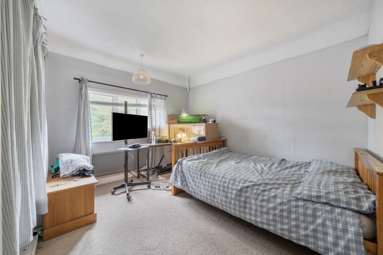 Images for Oak Tree Road, Milford, Surrey