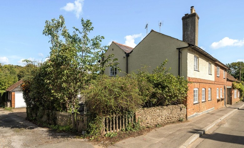 Click the photo for more details of The Street, Puttenham, GU3