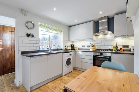 Click the photo for more details of Summers Road, Farncombe, Godalming, GU7