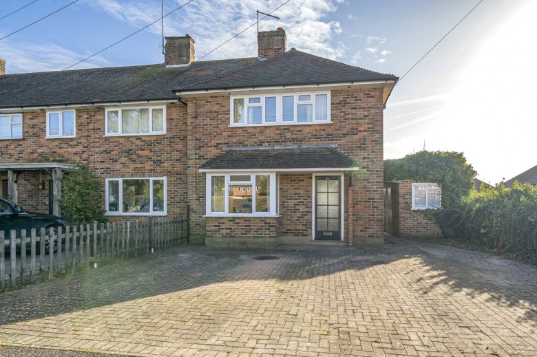 Click the photo for more details of The Horseshoe, Godalming, GU7