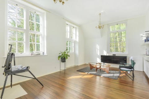 Click the photo for more details of Badgers Hollow, Peperharow Road, Godalming, GU7