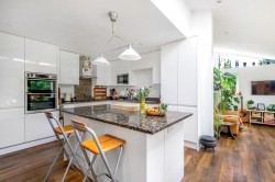 Images for Brocks Close, Godalming, GU7