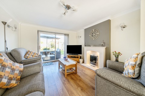 Click the photo for more details of Long Gore, Farncombe, Godalming, GU7