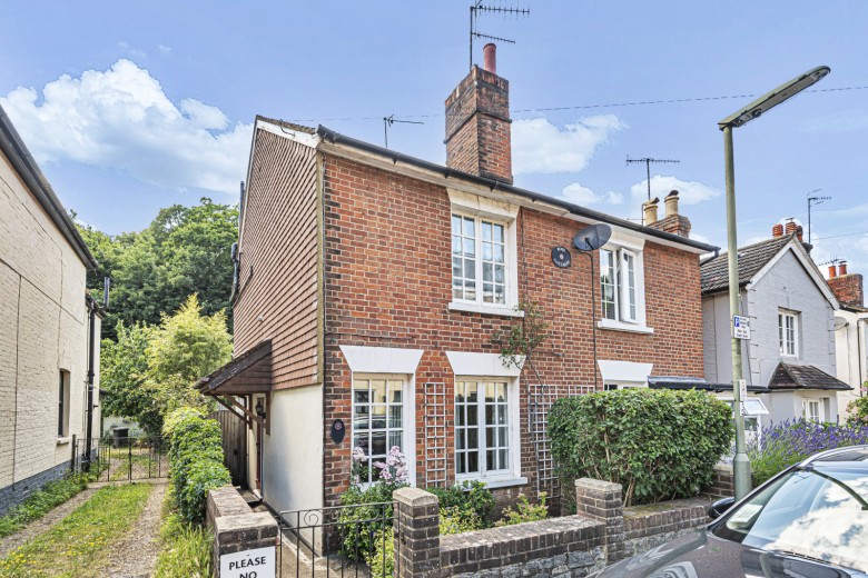 Click the photo for more details of Brighton Road, Godalming, GU7