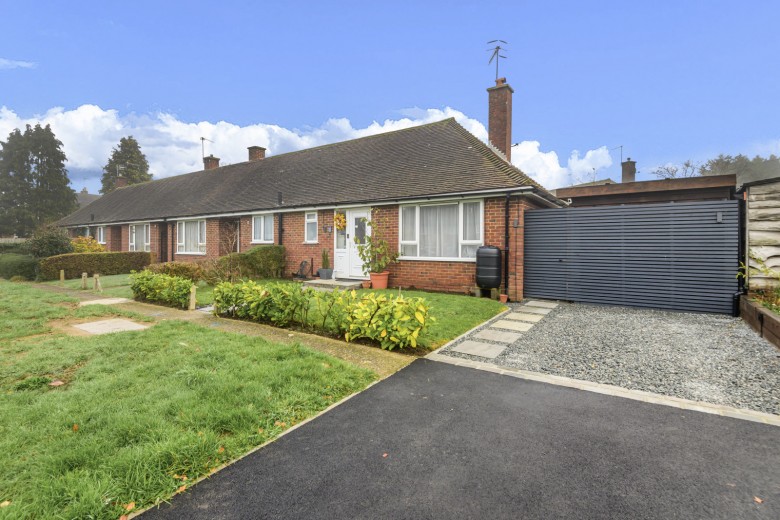 Click the photo for more details of Chapel Lane, Milford, Godalming, GU8