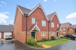 Images for Somerset Close, Elstead, GU8