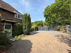 Images for New Pond Road, Compton, Surrey