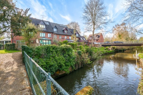Click the photo for more details of Blackburn Way, Godalming, GU7