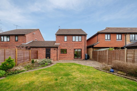 Click the photo for more details of Streeters Close, Godalming, GU7