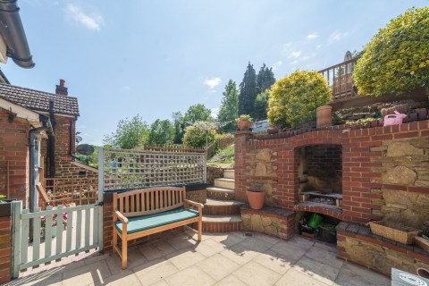 Click the photo for more details of Eashing Lane, Godalming, GU7