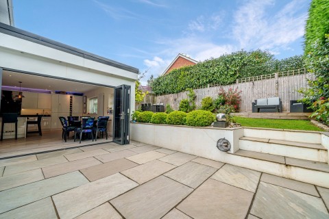 Click the photo for more details of Oak Tree Road, Milford, GU8