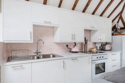 Images for Harts Yard, Godalming, GU7
