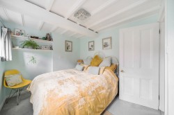 Images for Harts Yard, Godalming, GU7