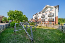 Images for Alderbank Drive, Godalming, GU7
