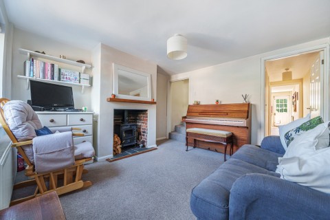Click the photo for more details of Summers Road, Farncombe, Godalming, GU7
