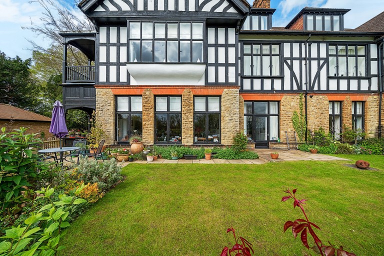 Images for Hampton Manor, Huxley Close, Godalming, GU7