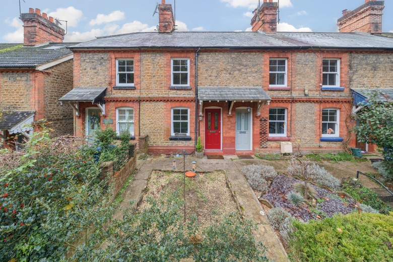 Click the photo for more details of Eashing Lane, Godalming, GU7