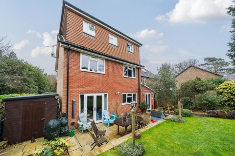 Click the photo for more details of Huxley Close, Godalming, GU7