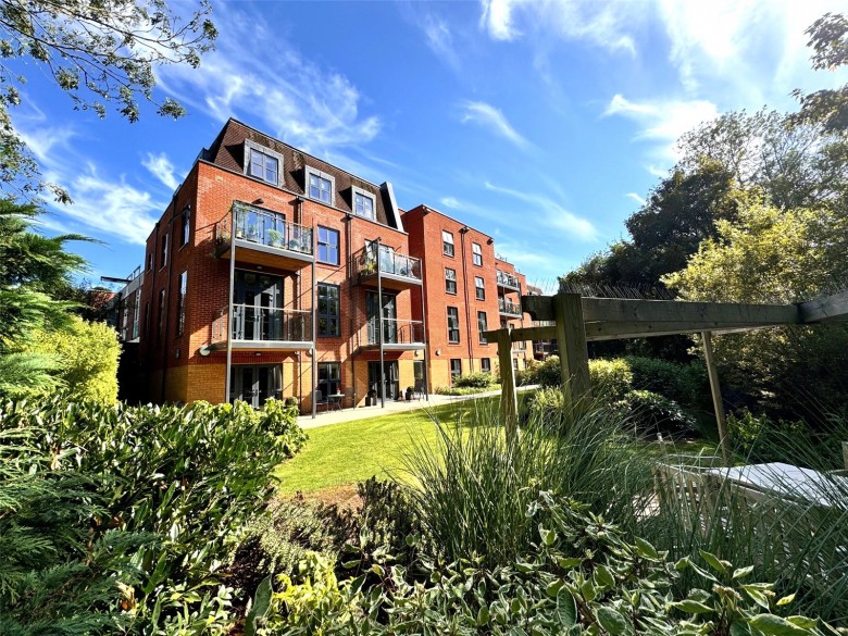 Click the photo for more details of Ockford Road, Godalming, GU7