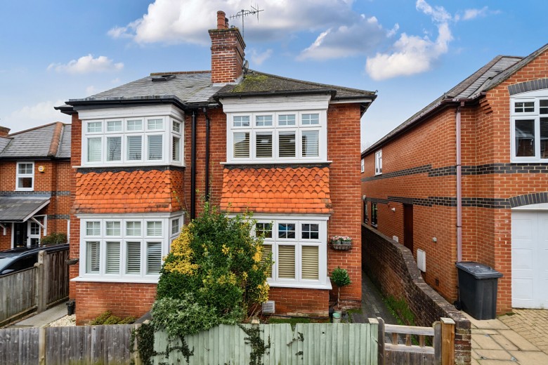 Click the photo for more details of Upper Queen Street, Godalming, GU7