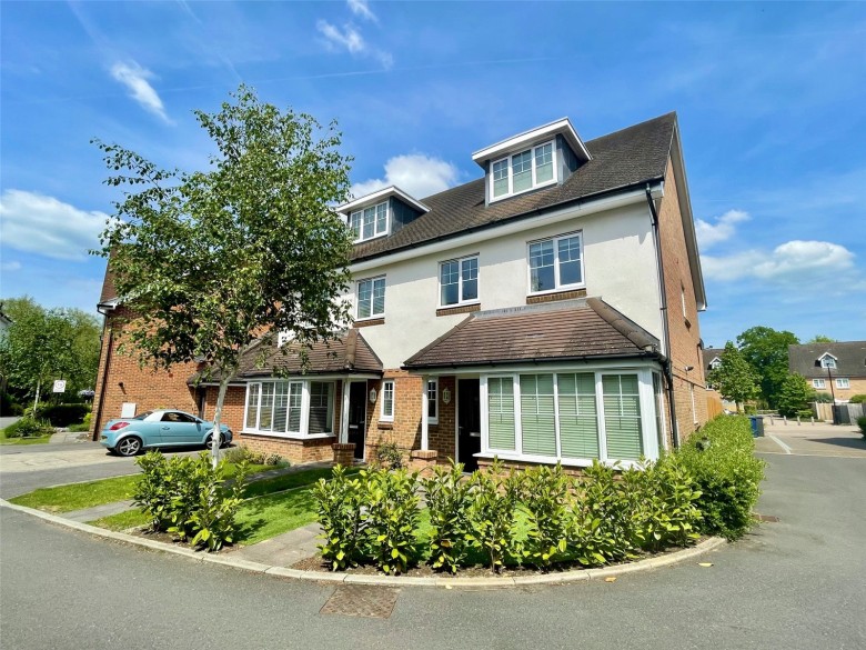 Click the photo for more details of Alderbank Drive, Godalming, GU7