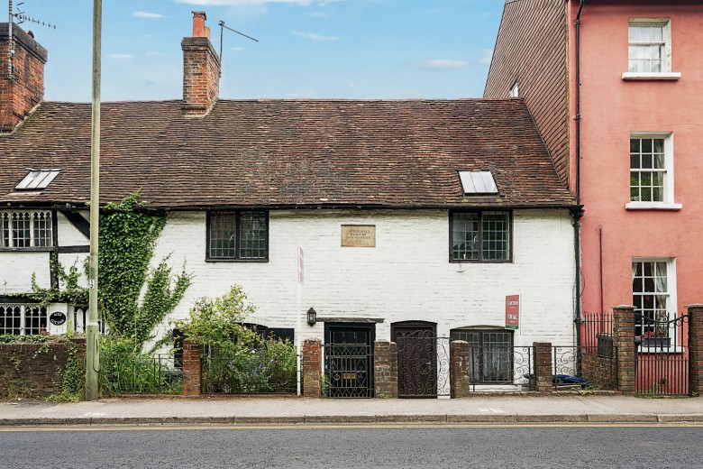 Click the photo for more details of Ockford Road, Godalming, GU7
