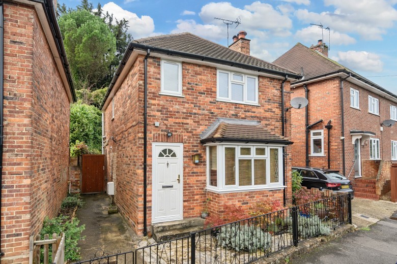 Click the photo for more details of Cliffe Road, Godalming, GU7