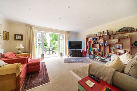 Click the photo for more details of Pinckards, Chiddingfold, Godalming, GU8