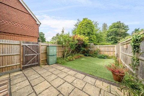 Click the photo for more details of Staceys Meadow, Elstead, GU8