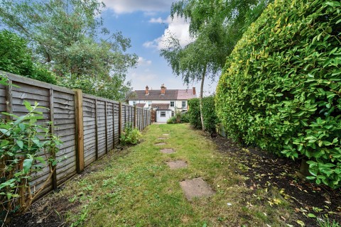 Click the photo for more details of North Street, Farncombe, Godalming, GU7
