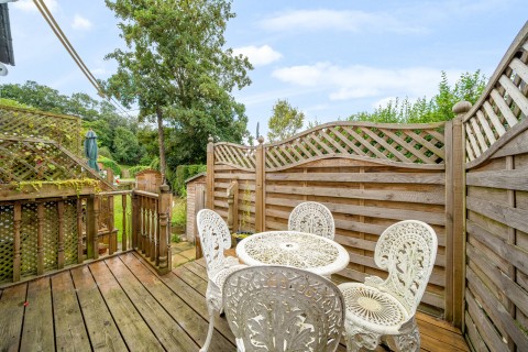 Click the photo for more details of Lower Eashing, Godalming, GU7