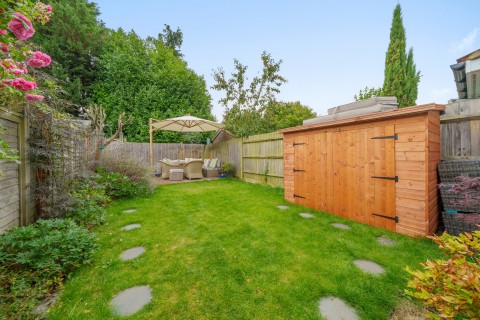 Click the photo for more details of St. Johns Street, Farncombe, Godalming, GU7