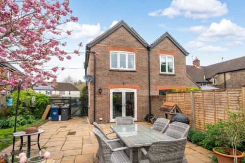 Click the photo for more details of Woodside Road, Chiddingfold, GU8