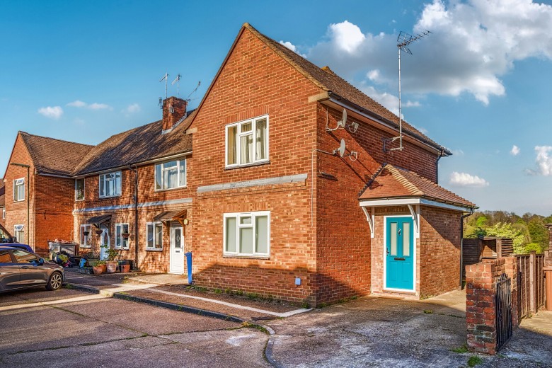 Click the photo for more details of Coopers Rise, Godalming, GU7