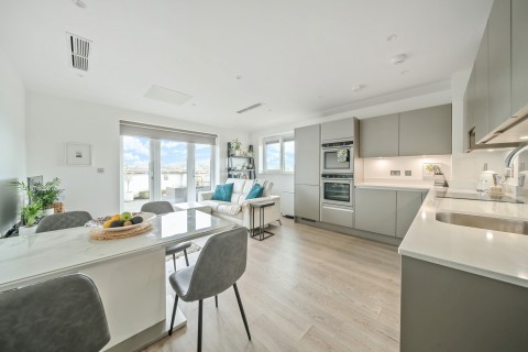Click the photo for more details of Flambard Way, Godalming, GU7