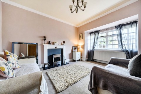 Click the photo for more details of George Road, Milford, Surrey