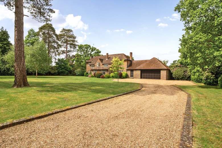 Click the photo for more details of Thursley Road, Elstead, Godalming, GU8