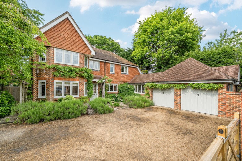 Click the photo for more details of Beacon View Road, Elstead, Godalming, GU8